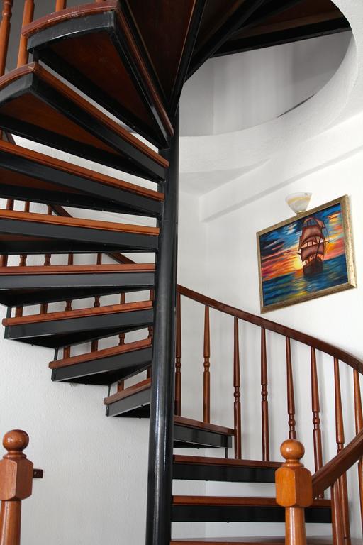 Beach Front Villa Nea Kallikrateia Екстериор снимка