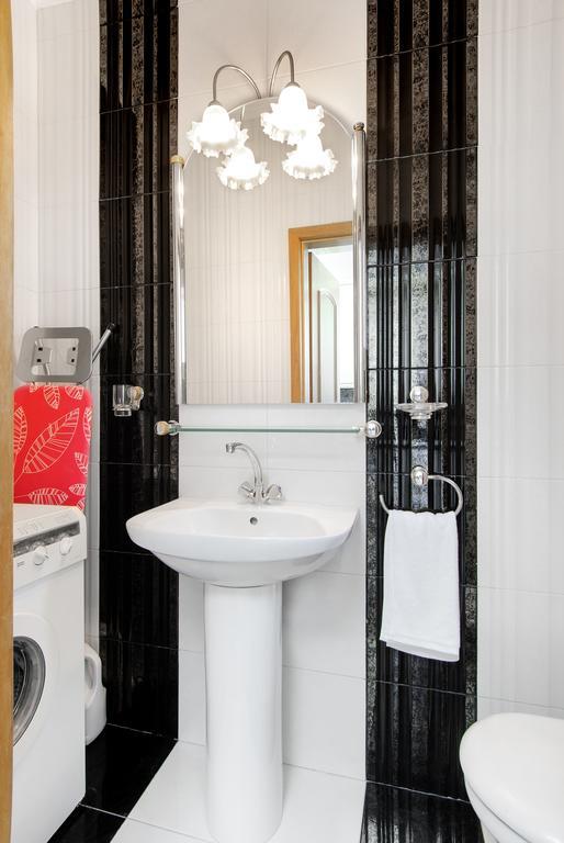 Beach Front Villa Nea Kallikrateia Екстериор снимка